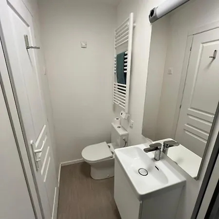 T2 Calme - Clim Et Parking Gratuit - Abbaye Aux Dames