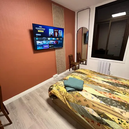 Apartamento T2 Calme - Clim Et Parking Gratuit - Abbaye Aux Dames *