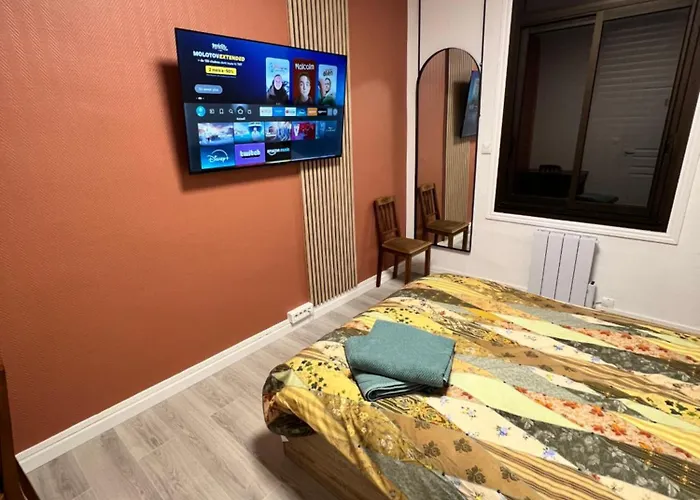 Apartamento T2 Calme - Clim Et Parking Gratuit - Abbaye Aux Dames *